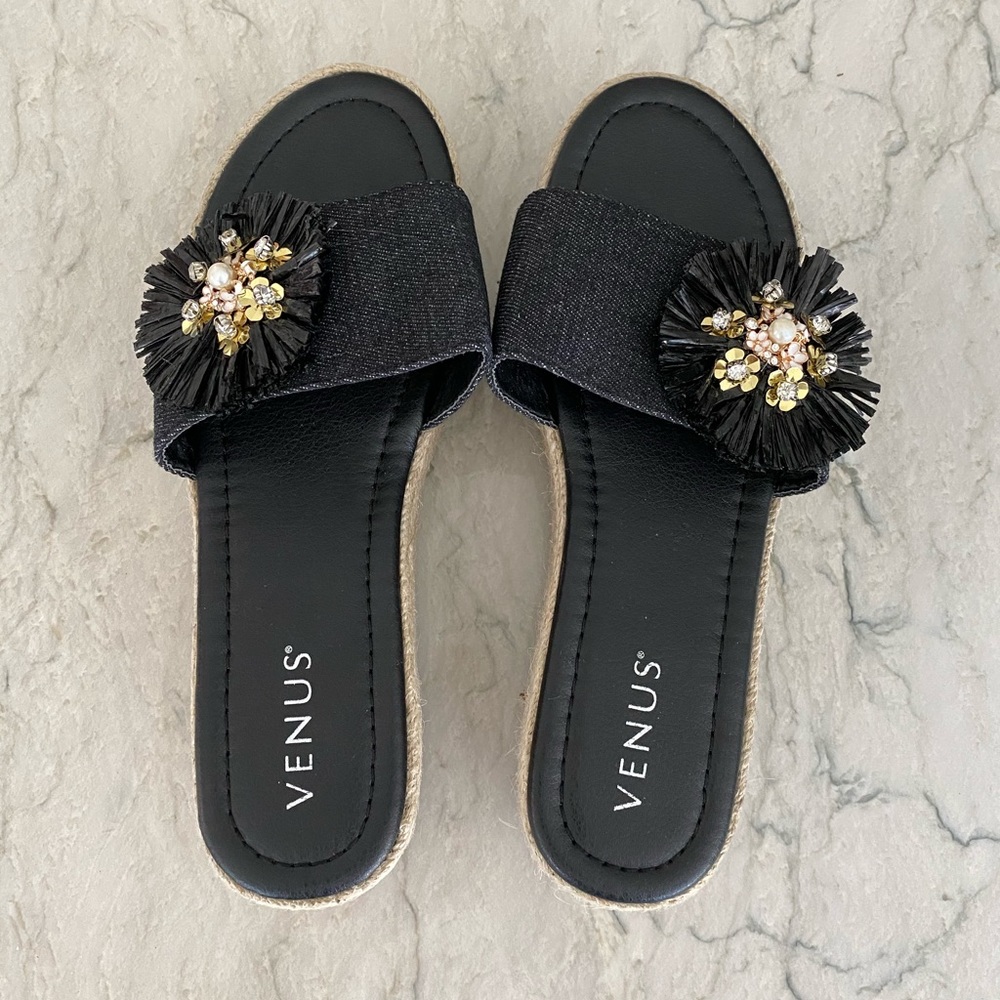 VENUS wedge sandals NWOT size 10